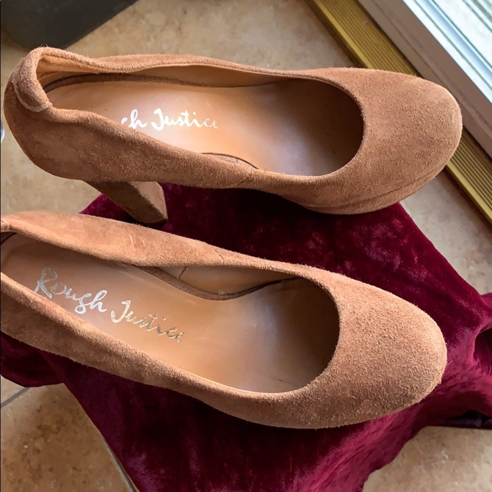 Women’s Suede Brown/Tan Heels